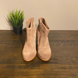 Splendid Suede Boots Size 10